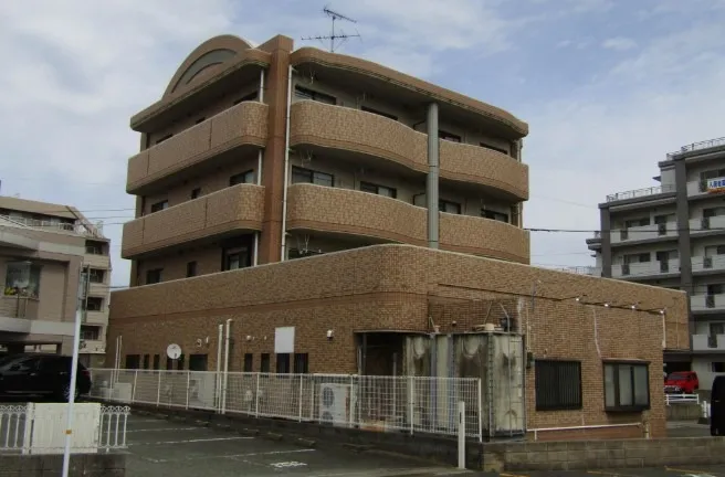 【★事業用不動産売買仲介専門部署より★】福岡市の不動産｜株式会社ランドマーク ●収益物件「サンヒルズTAKEDAⅡ」●